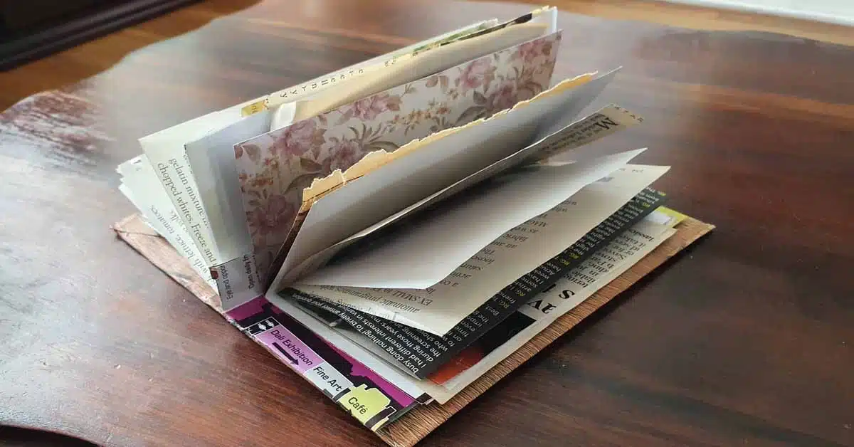 22 Junk Journal Supplies You Can't Miss: Transform Your Crafting